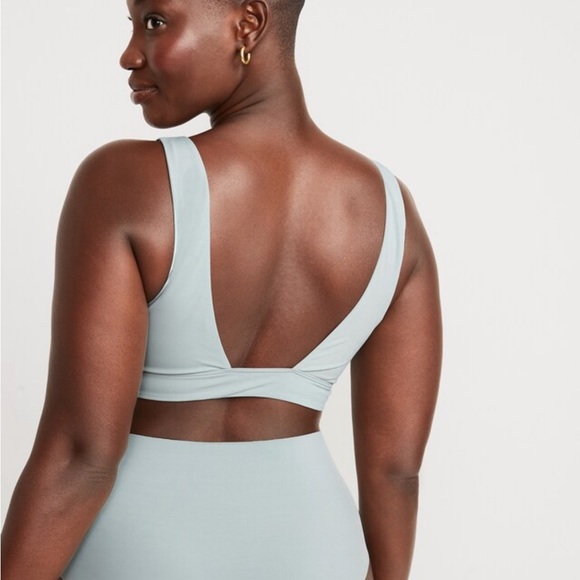 NWT Old Navy Soft-Knit V-Neck Bralette Top - Picture 6 of 9